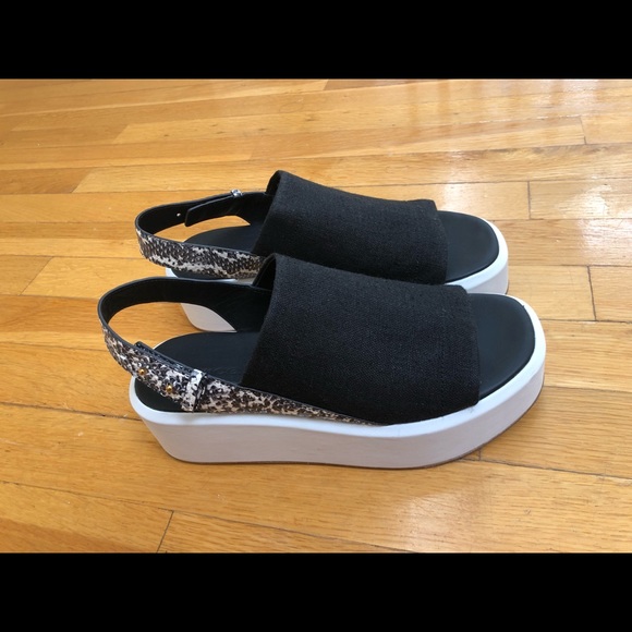 Vince Radclyffe sandals - Picture 2 of 8